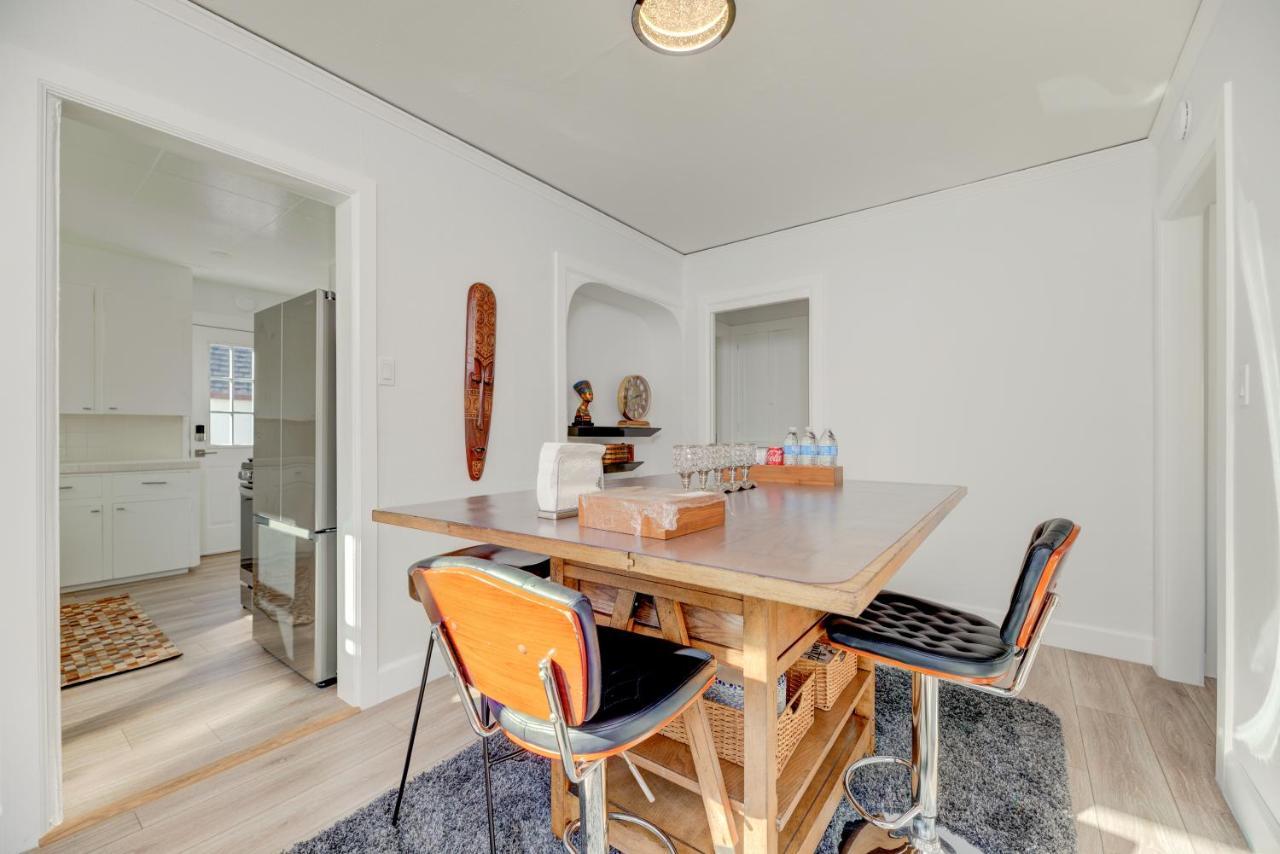 Lovely White Beach House Redondo Beach Exterior photo